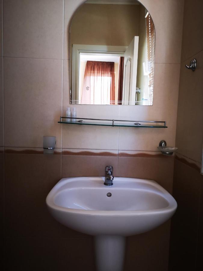 Respekt Guest House Pantai Sunny Bilik gambar